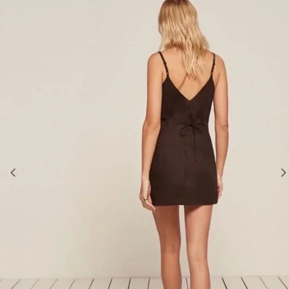 Reformation Kauai Linen Dress in Cocoa - Picture 4 of 4